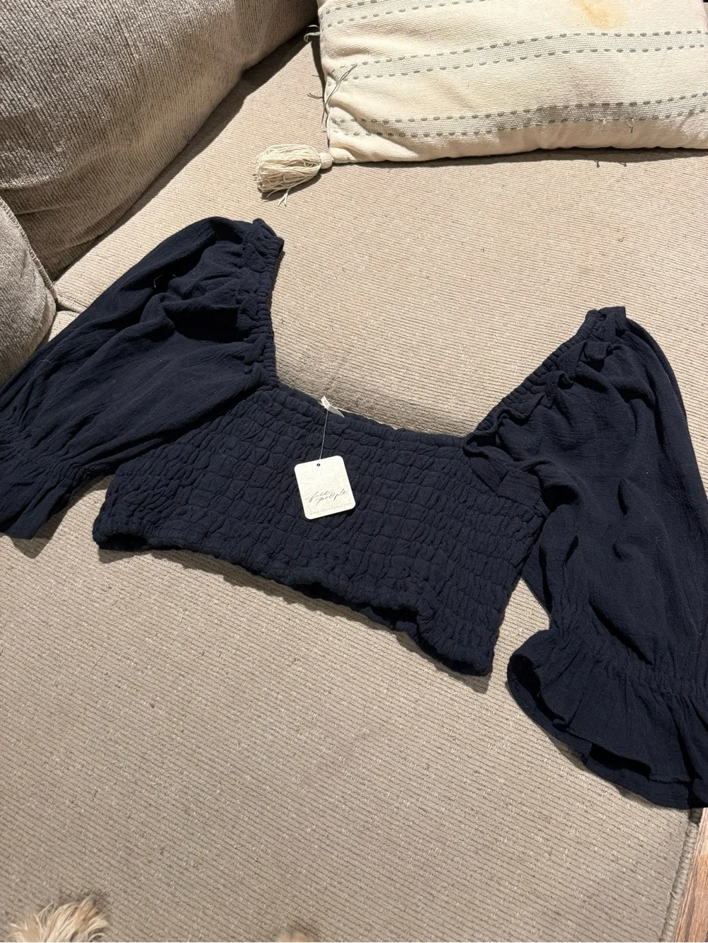 Free People NWT Smocked Puff-Sleeve Crop Top - Black M $108